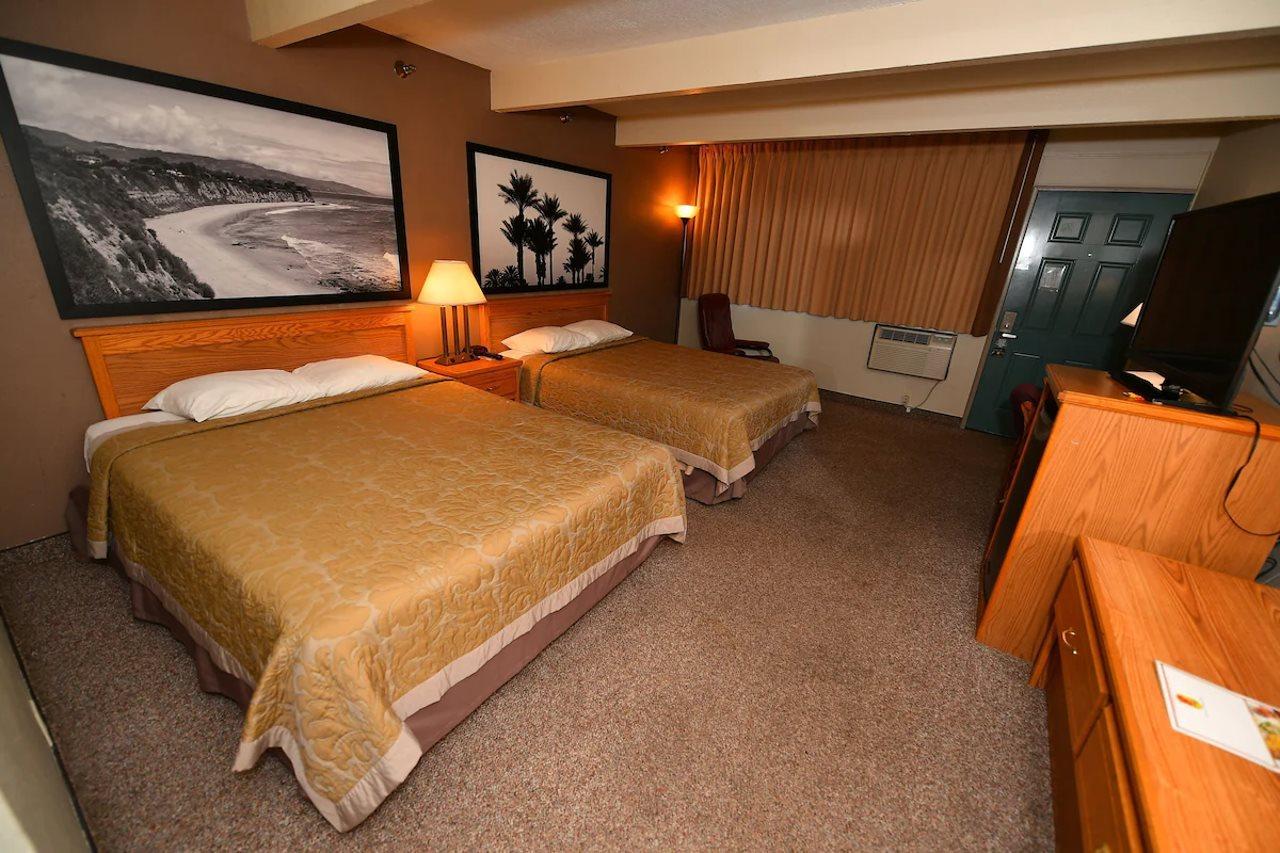 Costa Mesa Inn - Newport Beach Area Экстерьер фото