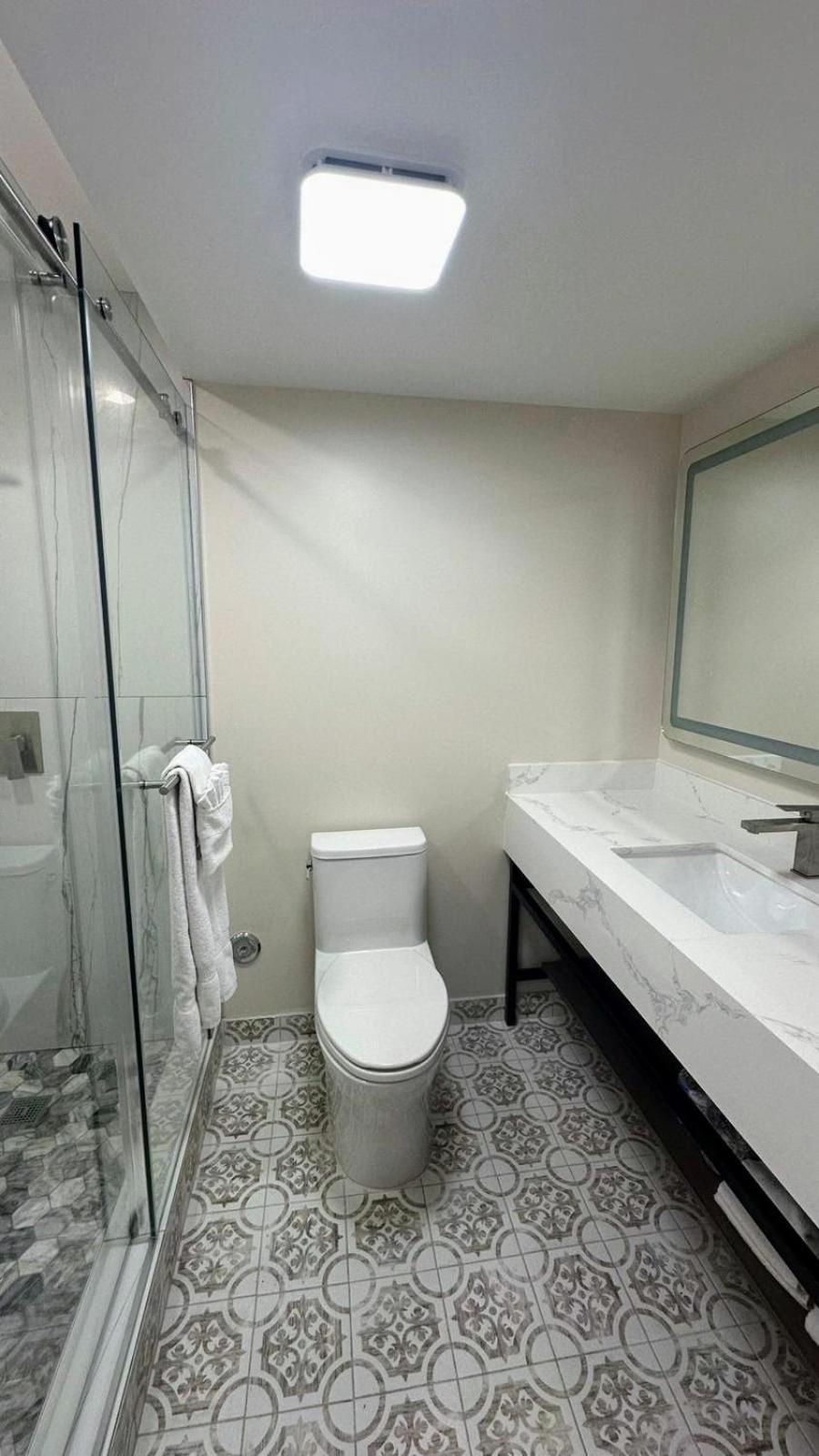 Costa Mesa Inn - Newport Beach Area Экстерьер фото